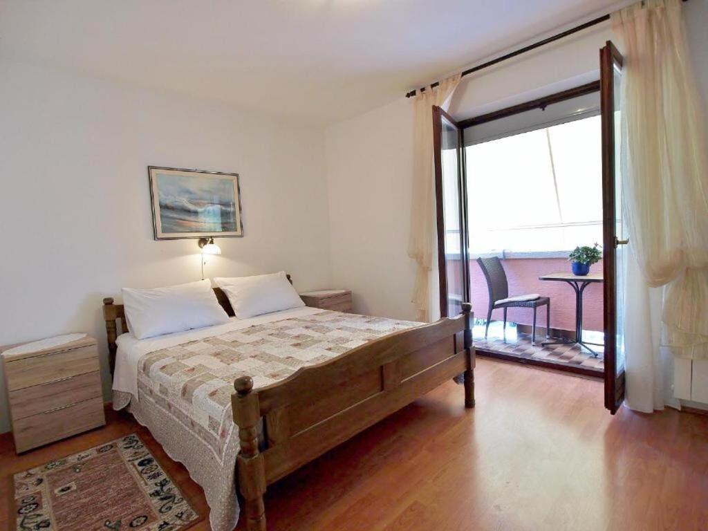 Apartments Zdenka - Garden Terrace Barbat na Rabu Exterior photo