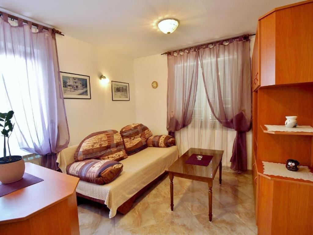 Apartments Zdenka - Garden Terrace Barbat na Rabu Exterior photo
