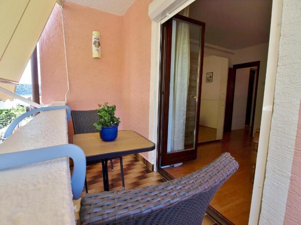 Apartments Zdenka - Garden Terrace Barbat na Rabu Exterior photo